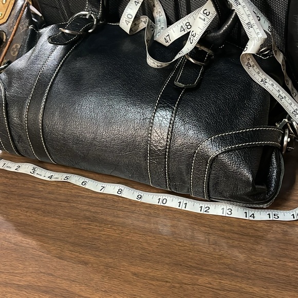 Prada hand bag - Picture 6 of 12